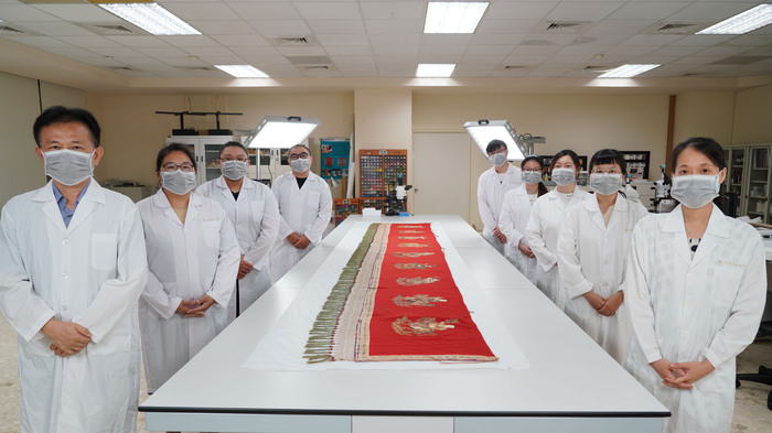 【新聞】南應大刺繡中心加入臺灣工藝檢測修護聯盟 為織品刺繡工藝盡心力圖片