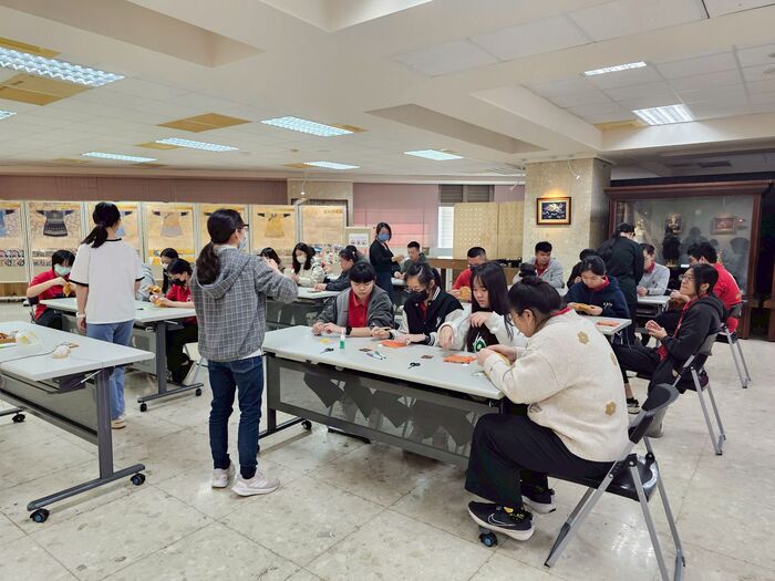 【活動】東吳高職參觀暨刺繡吊飾體驗2025/11/26圖片