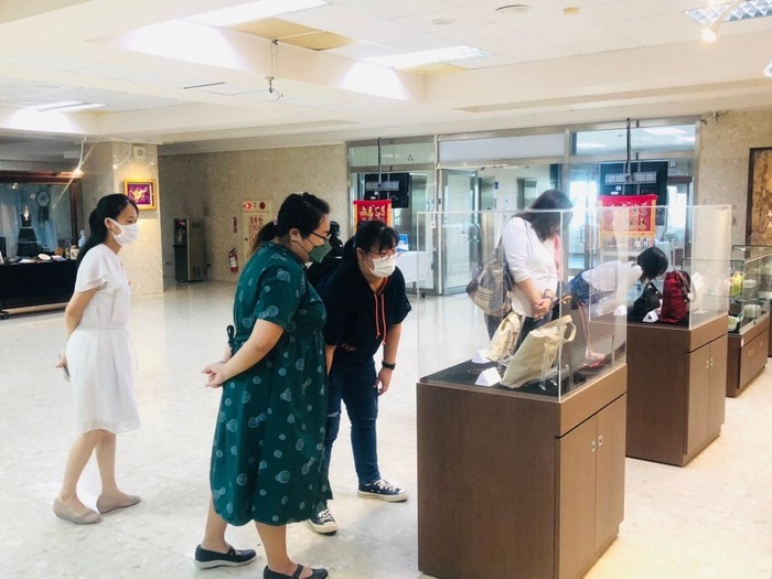 2021全國高中職刺繡袋包創意設計競賽頒獎典禮暨流行時尚成果展、文創市集圖片